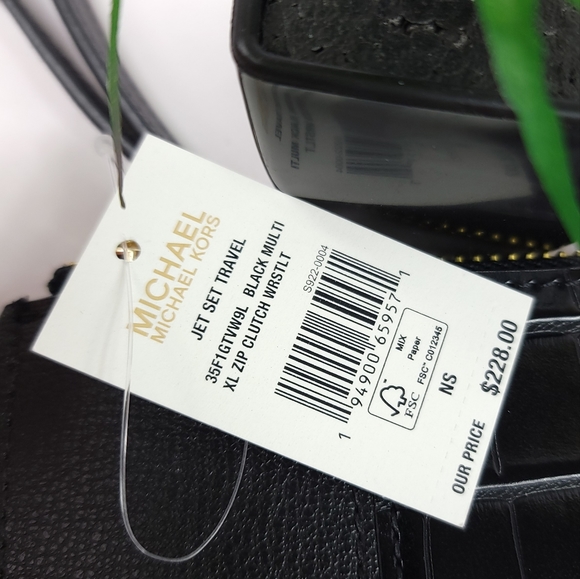 Michael Kors Jet Set XL Zip Clutch Wristlet Black - Picture 5 of 6